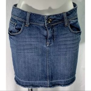 Apt. 9 Skirt Jean Mini Denim Frayed Hem Cotton Whiskering Med Wash
